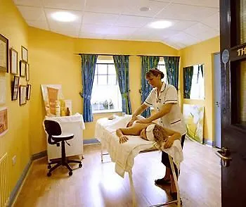 House Hotel, Golf & Leisure 3* Dundrum