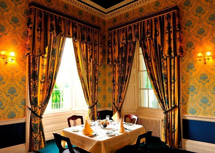 House Hotel, Golf & Leisure Дандрам