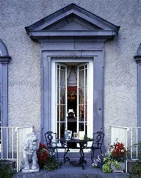 House Hotel, Golf & Leisure Resort 3*