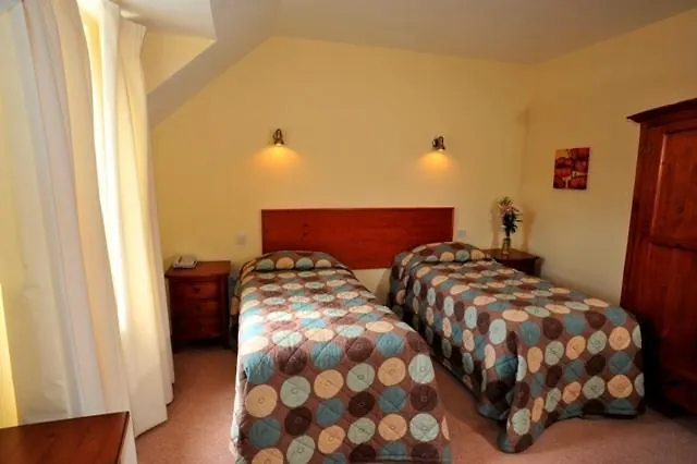 House Hotel, Golf & Leisure Resort 3*